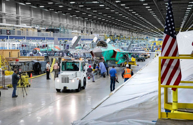 Türk F-35’lerinin ilk uçuşu görüntülendi!