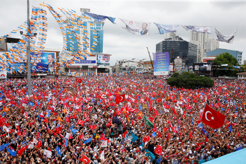Erdoğan’dan Cumhurbaşkanlığı tecrübe ister mitingleri