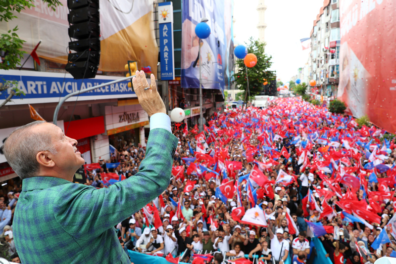 Erdoğan’dan Cumhurbaşkanlığı tecrübe ister mitingleri
