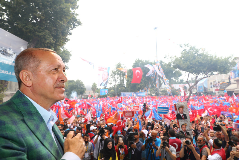 Erdoğan’dan Cumhurbaşkanlığı tecrübe ister mitingleri