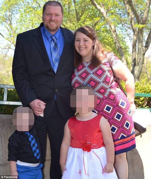 ’Vaftiz edeceğim’ diyerek karısını ve çocuğunu boğmaya çalıştı