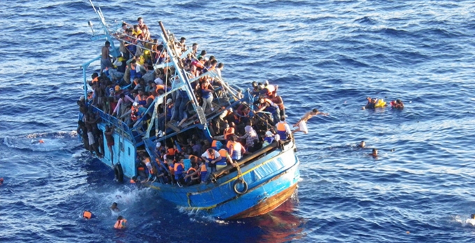 AB’yi sarsan mülteci krizinden çıkış için tek çareleri var