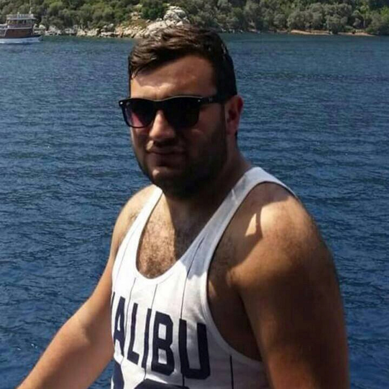 Baraj gölünde kaybolan tur rehberini özel ekip arıyor