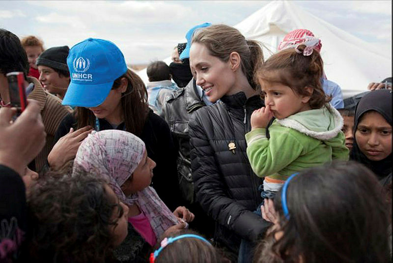 Angelina Jolie evlatlık alıyor, İşte Angelina Jolie’nin yedinci çocuğu...