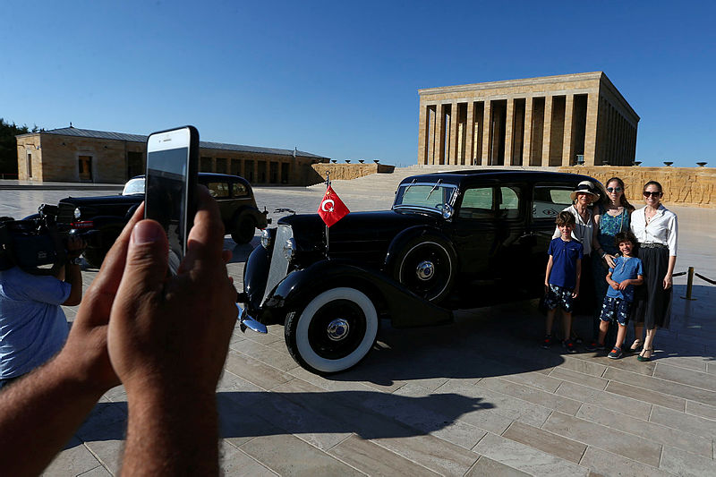 Atatürk’ün otomobilinin restorasyonu tamamlandı