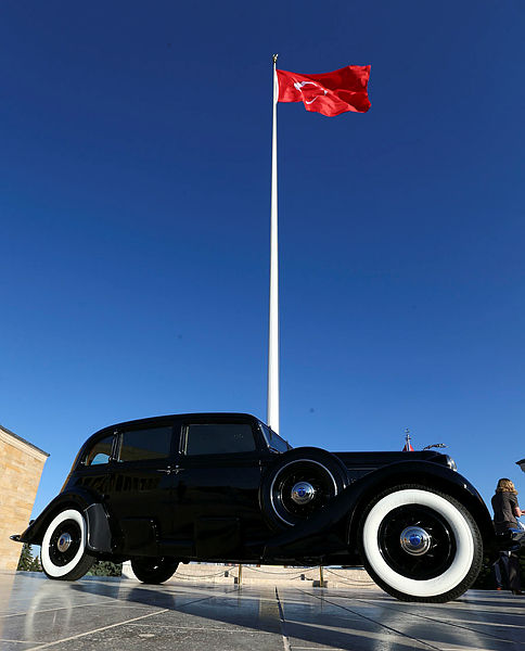 Atatürk’ün otomobilinin restorasyonu tamamlandı
