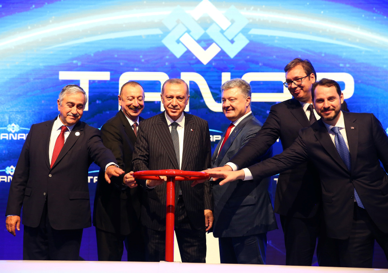 Azerbaycan’da neler oluyor?