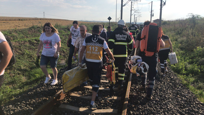 Son dakika haberi: Tekirdağ Çorlu’da yolcu treni devrildi! Ölü ve yaralı sayısı belli oldu mu? Tren kazasında kaç ölü var?