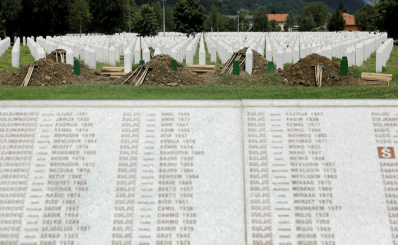Boşnakların kapanmayan yarası Srebrenitsa! Bosna Hersek’teki Srebrenitsa Katliamı yıl dönümü...