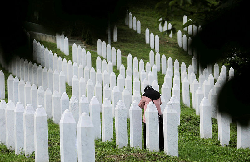 Boşnakların kapanmayan yarası Srebrenitsa! Bosna Hersek’teki Srebrenitsa Katliamı yıl dönümü...