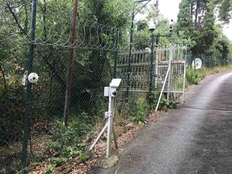 Son dakika haberi: Adnan Oktar’ın evinden çıkan silahlar emniyete getirildi!