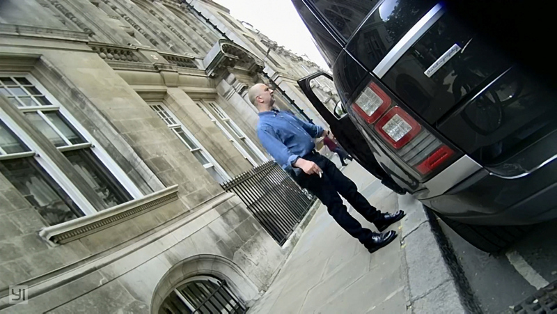 FETÖ firarisi Akın İpek İngiltere’de görüntülendi