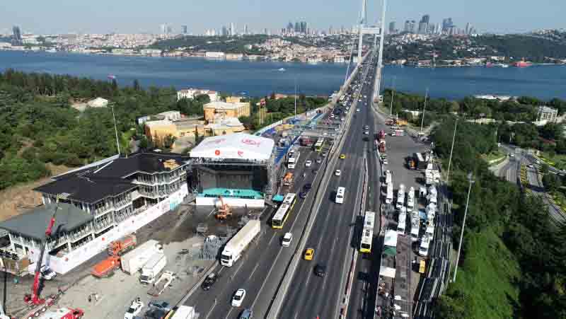 Son Dakika: 15 Temmuz Şehitler Köprüsü’nde etkinlik hazırlıkları devam ediyor