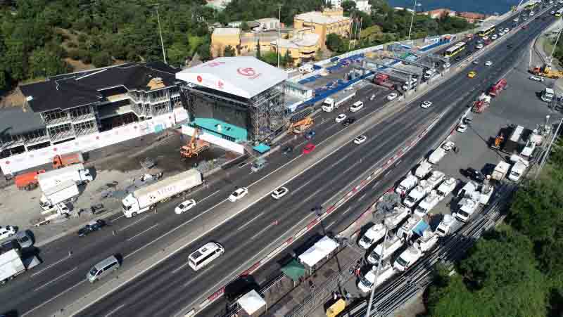Son Dakika: 15 Temmuz Şehitler Köprüsü’nde etkinlik hazırlıkları devam ediyor