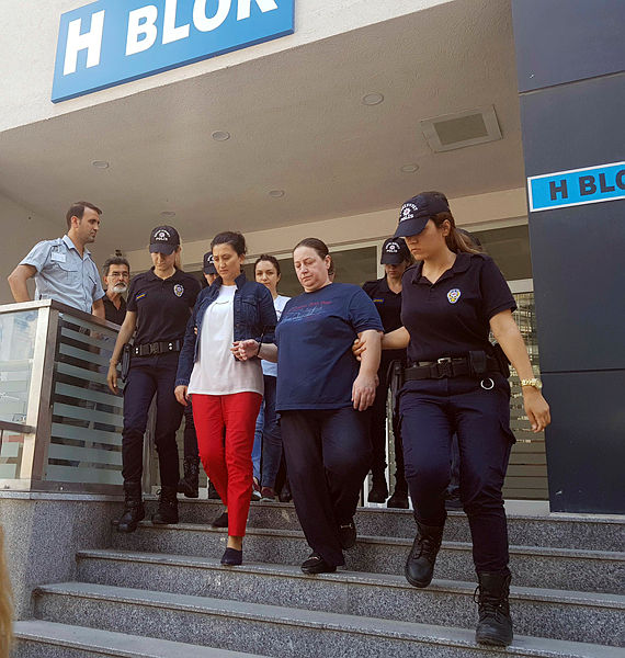 Adnan Oktar’ın kedicik’leri gözaltında bunu talep etti!