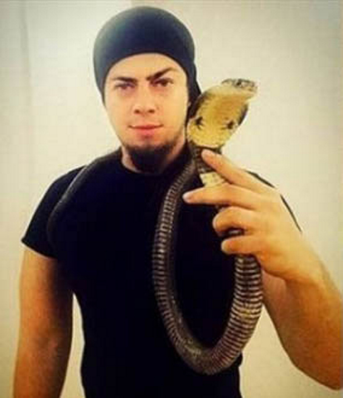 Son dakika haber: Kobra yılan tarafından ısırılan Aref ilk açıklaması ’Ayaklarımı hareket ettiremiyorum’ oldu