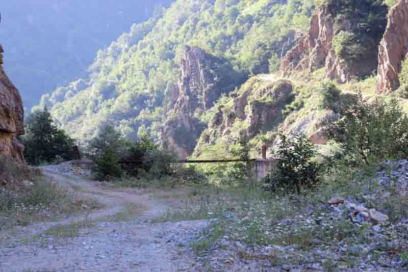 Son Dakika: Teröristler çembere alındı… İçlerinde 1 milyon ödülle aranan terörist Barış Önder de var