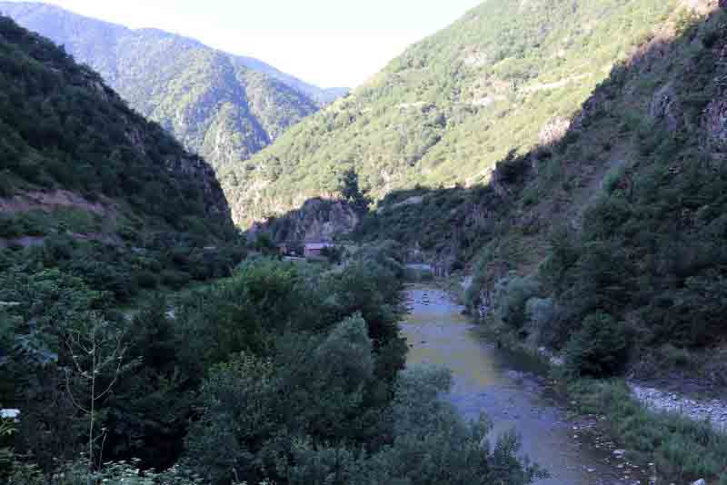 Son Dakika: Teröristler çembere alındı… İçlerinde 1 milyon ödülle aranan terörist Barış Önder de var