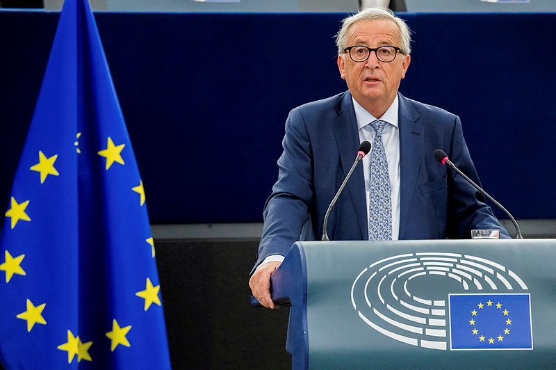 AB’den Facebook ve Twitter’a içerik kısıtlaması