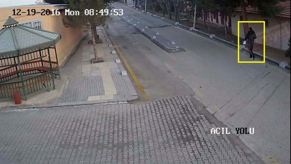 Karlov’un katilinin suikasttan önceki görüntüleri ortaya çıktı