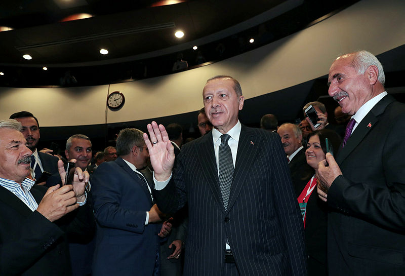 Başkan Erdoğan yerel seçimler için adaylık şartlarını açıkladı