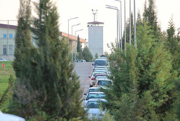 Son dakika haberi: Papaz Brunson serbest bırakıldı mı? İşte mahkemenin Rahip Brunson kararı!