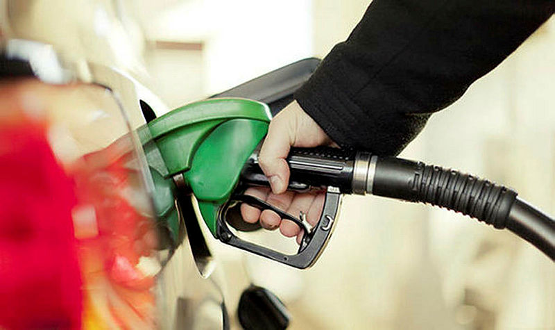 Son dakika! Benzin indirimi ile birlikte bu ay benzine 57 kuruş indirim gelmiş olacak