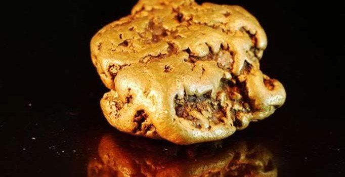 Kaya büyüklüğünde kaçak altın ele geçirildi