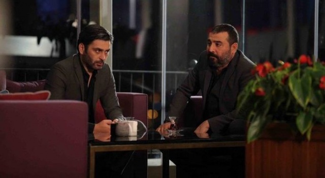 Eşkıya Dünyaya Hükümdar Olmaz’da İlyas Çakırbeyli ölecek mi? Ozan Akbaba diziden ayrıldı mı?