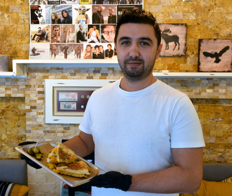 Hastane Yoneticiligini Birakip Tostcu Oldu Sayfa 6 En Son Haber
