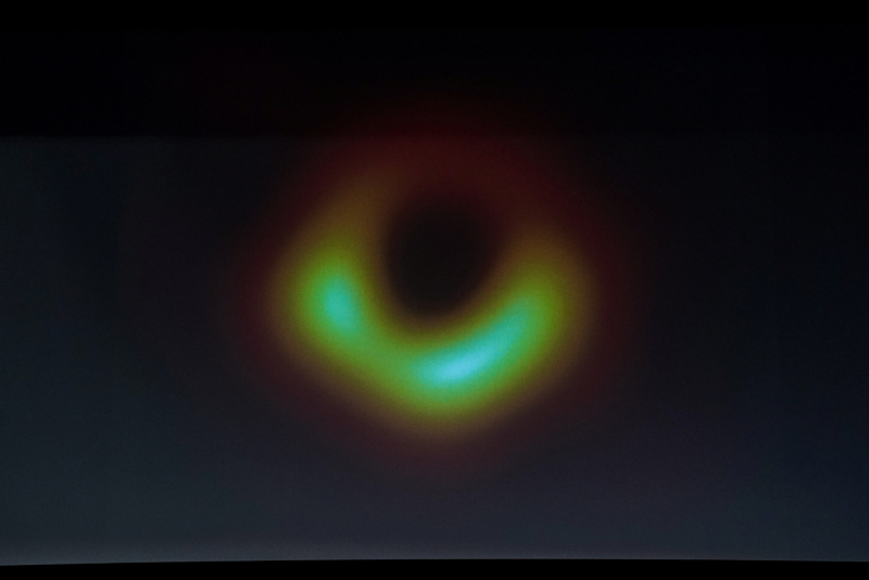 Son dakika haberi: Kara delik gizemi ile ilgili dünya tarihinde bir ilk! İşte ilk kez görüntülenen kara delik