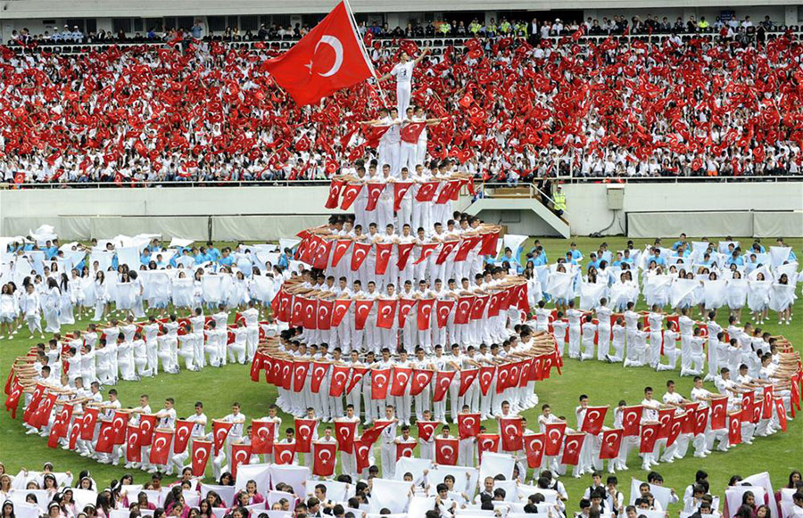 23 Nisan Çocuk Bayramı şiirleri! 2-4-6 kıtalık  23 Nisan Ulusal Egemenlik ve Çocuk Bayramı ile ilgili kısa uzun şiirler