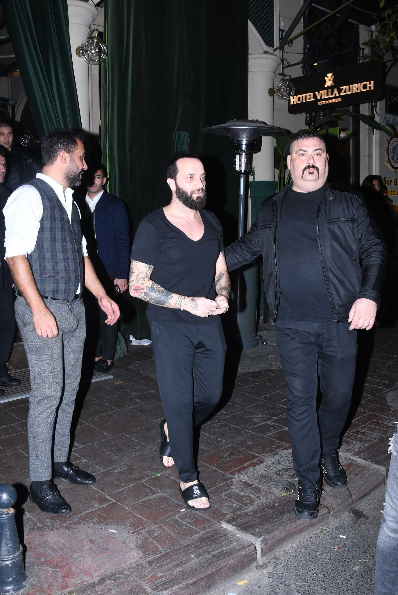 Son dakika Berkay ile Arda Turan arasındaki davada ikinci ...