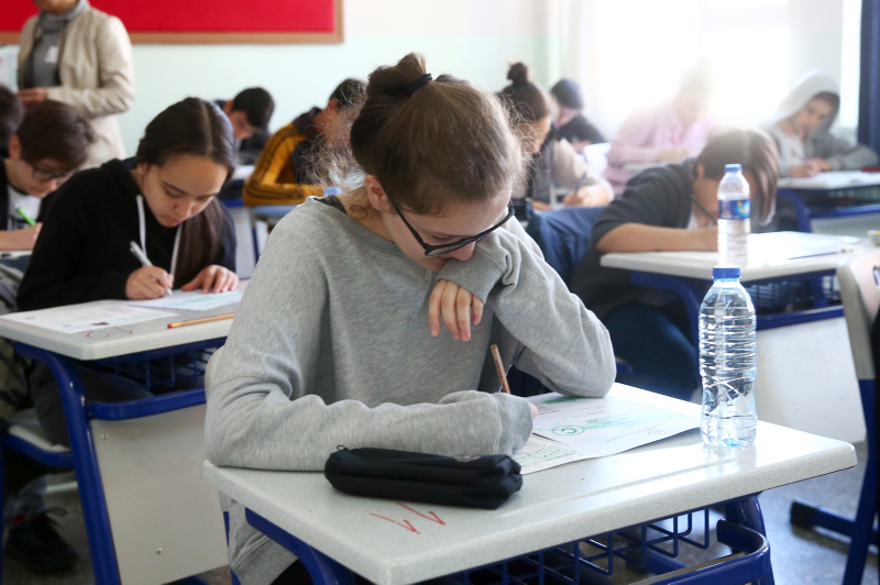 Nevşehir lise taban puanları 2019 listesi belli oldu mu? MEB ile Nevşehir Fen Lisesi, Anadolu Lisesi YEP taban puanı ve yüzdelik dilim N