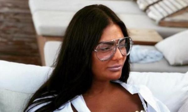 Süreyya Yalçın kimdir? Süreyya Yalçın’ın babası Faruk Yalçın kimdir? Mirası şok etti…