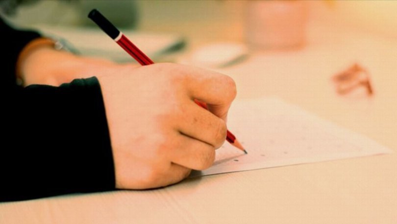 AÖL sınav soru ve cevapları ne zaman açıklanacak? 2019 AÖL açık lise soru ve cevapları yorumları nasıl?