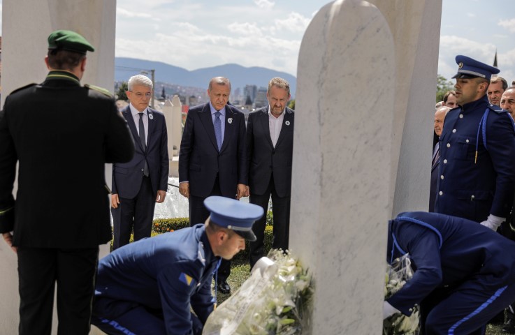 Başkan Erdoğan Bilge Kralın kabrinde!