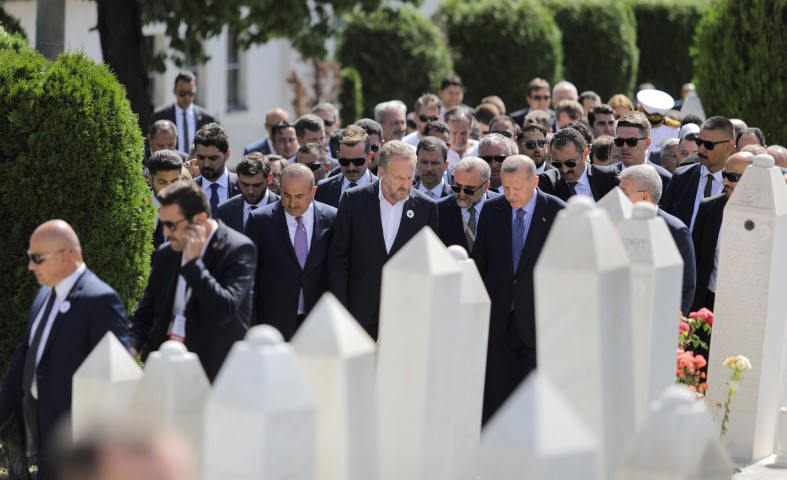 Başkan Erdoğan Bilge Kralın kabrinde!