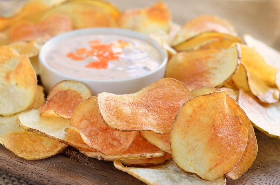 Чипсы духовке рецепт с фото. Апельсиновые чипсы в духовке. Dip Dip Potato Chip. Апельсиновые чипсы в духовке рецепт с фото.