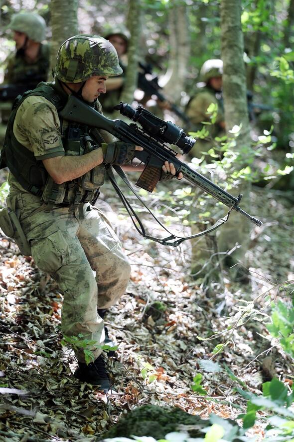 Giresun’da PKK’lıların kullandığı sığınak bulundu
