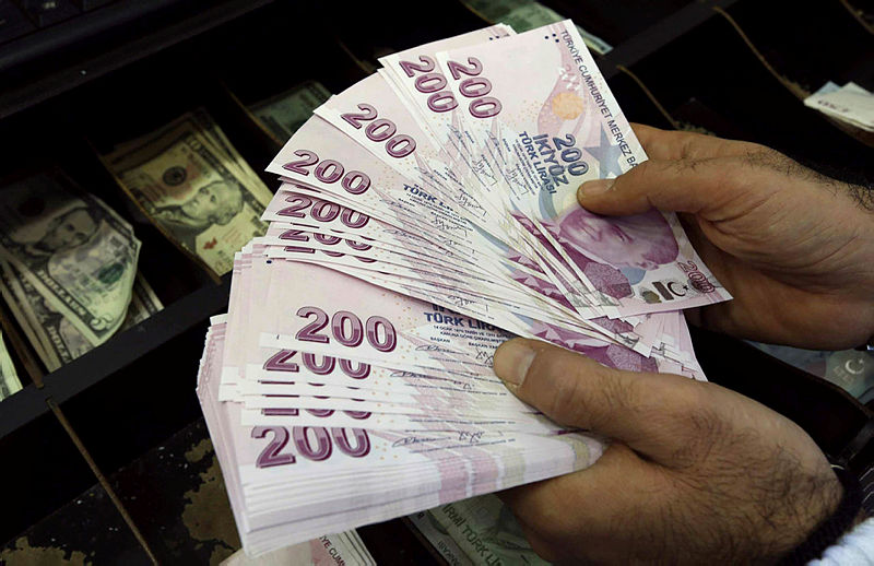 KYK burs ve kredi başvuruları ne zaman başlayacak? 2019 KYK burs kredi ücreti ne kadar ödenecek?