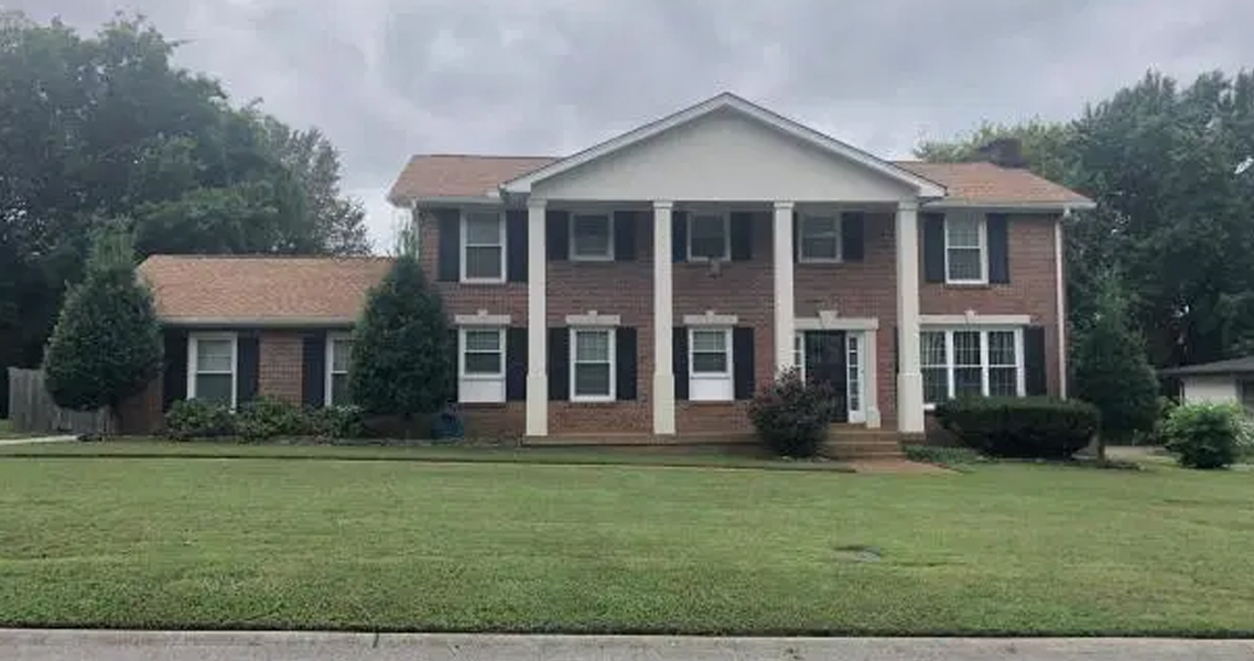 Son dakika haberi: Cinsel içerikli fotoğraflarını emlak sitesinde satılık ev ilanına yükledi! Emlakçının lisansı alınacak...