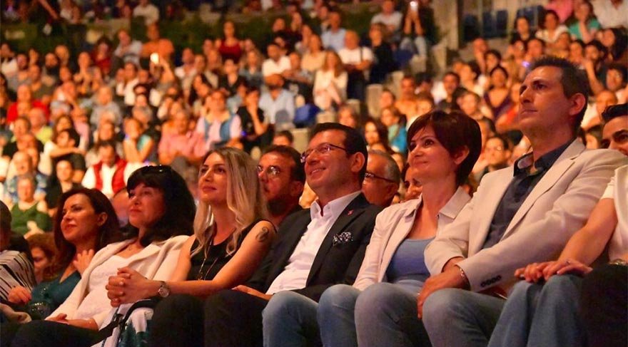 ’İstanbul için sabırsızlanıyorum’ diyen İmamoğlu hala mesaiye başlayamadı! Şimdi de alemde...