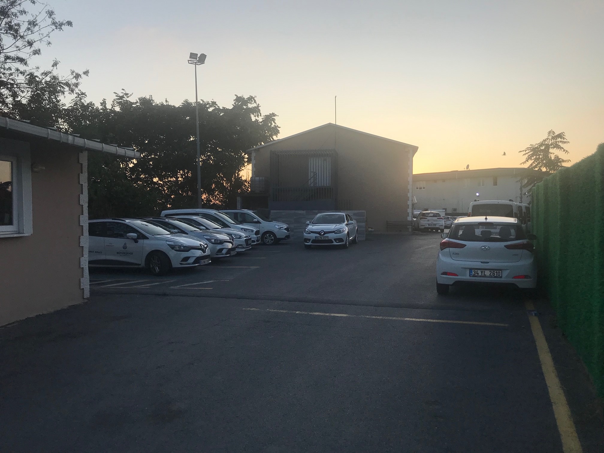 Yenikapı’daki araçlar Edirnekapı’ya çekildi!