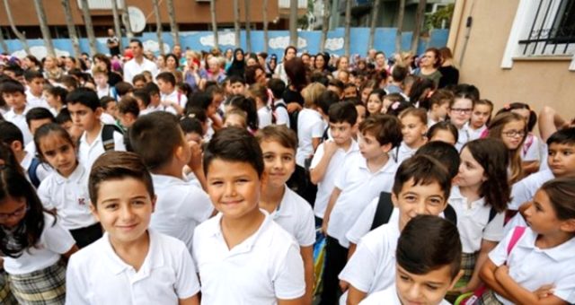 MEB 2019-2020 takvimi: Bu yıl okullar ne zaman kapanacak? İlk ara tatil ne zaman yapılacak? İşte yarıyıl tatili tarihi!