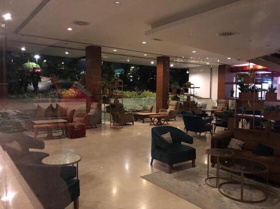 Milli Savunma Bakanlığı’ndan patlamalar ile ilgili flaş açıklama! Geceyi aydınlattı...