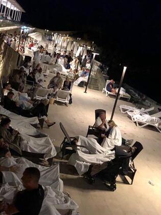 Milli Savunma Bakanlığı’ndan patlamalar ile ilgili flaş açıklama! Geceyi aydınlattı...