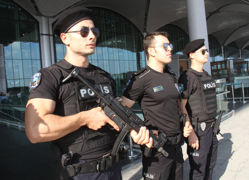 İstanbul Havalimanı’nda Acil Müdahale Timleri göreve başladı