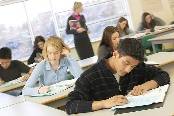 2019 YÖKDİL başvurusu nasıl ve nereden yapılır? ÖSYM kılavuzu ile YÖKDİL sınav ücreti ne kadar, hangi bankaya yatırılacak? İşte bilgiler