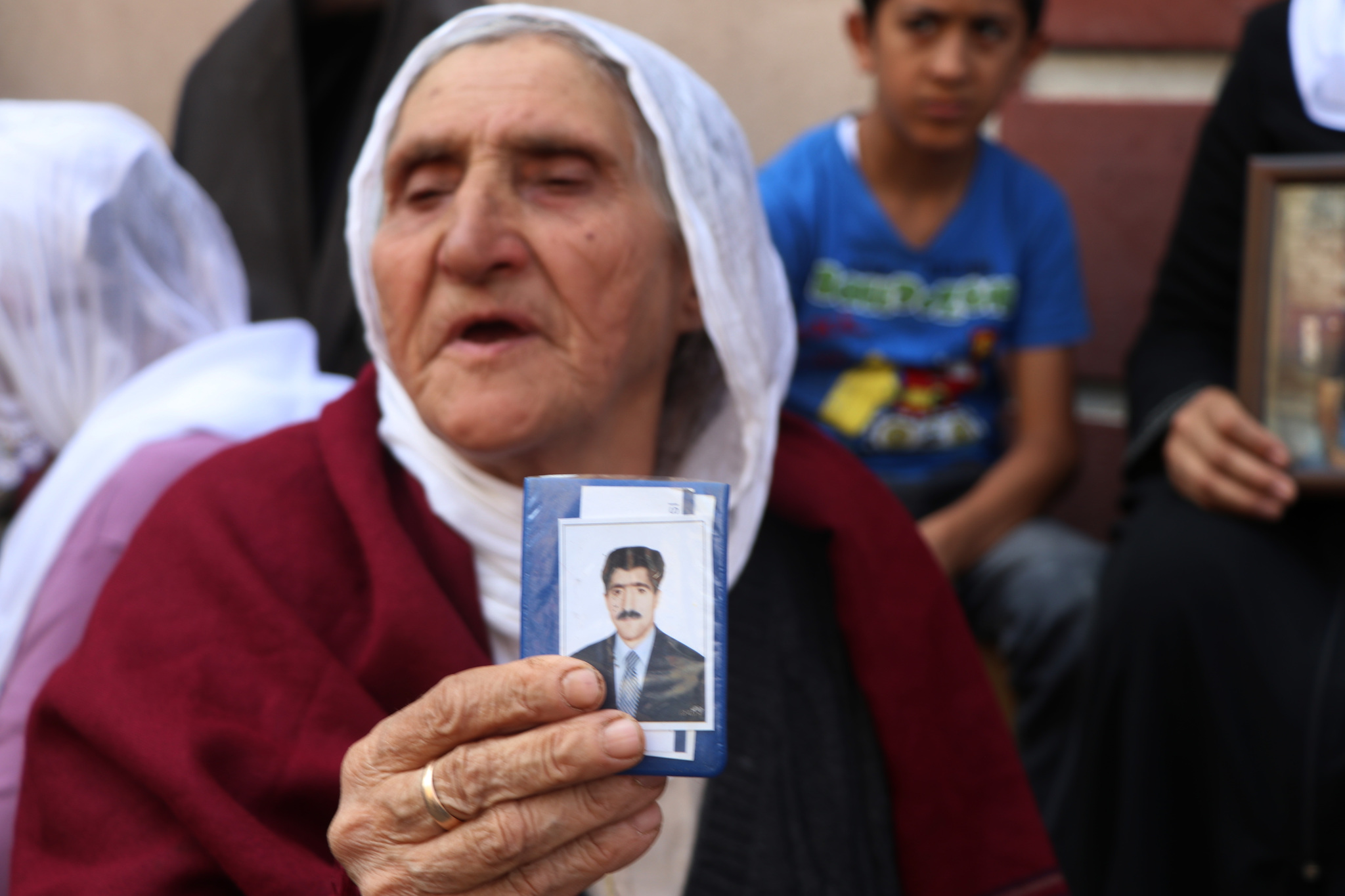 ’Evlat nöbeti’nde 12. gün! HDP önünde eylem yapan aile sayısı 31’e yükseldi